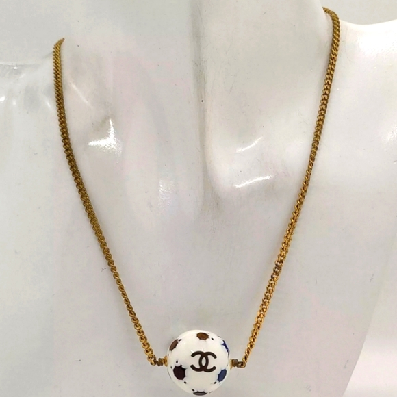 CHANEL NECKLACE GOLD WHITES 98P - Picture 12 of 12